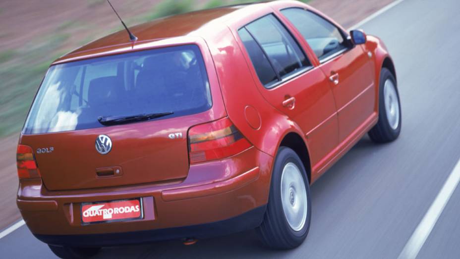 Um ano ap&oacute;s sua chegada ao pa&iacute;s, o Golf come&ccedil;ou a ser fabricado em S&atilde;o Jos&eacute; dos Pinhais (PR) ao lado do... A3 | <a href="https://preprod.quatrorodas.abril.com.br/carros/lancamentos/volkswagen-golf-vii-749855.shtml" rel="migration">Mais sobre o novo Golf no Brasil</a> |