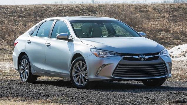 Toyota Camry | <a href="https://preprod.quatrorodas.abril.com.br/galerias/especiais/north-american-truck-utility-of-the-year-2015-802090.shtml" rel="migration">Candidatos ao NA Truck/Utility of the Year 2015</a> Toyota Camry | <a href="https://preprod.quatrorodas.abril.com.br/galerias/especiais/north-american-truck-utility-of-the-year-2015-802090.shtml" rel="migration">Candidatos ao NA Truck/Utility of the Year 2015</a>