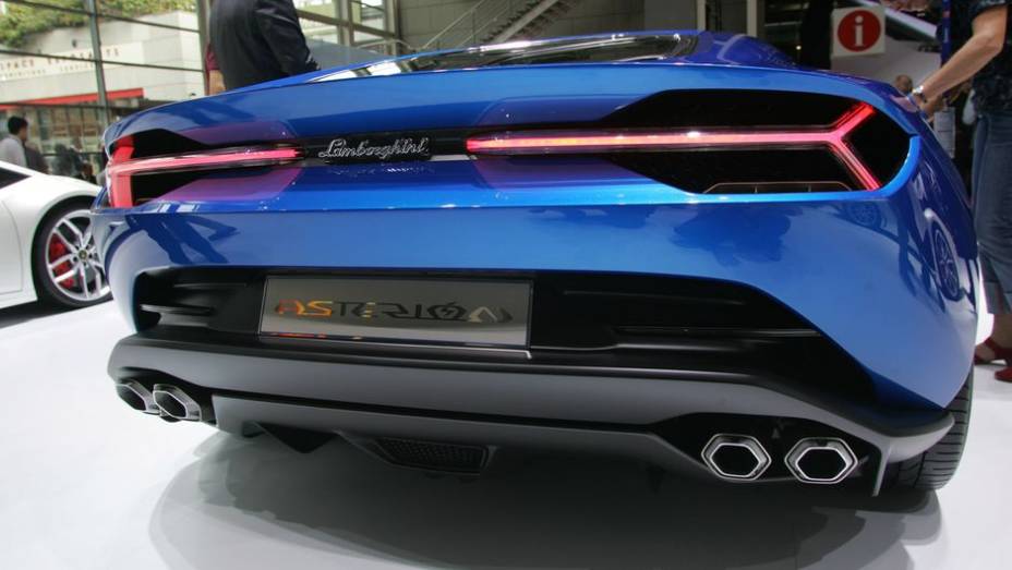 Lamborghini Asterion concept | <a href="https://preprod.quatrorodas.abril.com.br/noticias/saloes/paris-2014/lamborghini-asterion-concept-revelado-oficialmente-803466.shtml" rel="migration">Leia mais</a> | <a href="https://preprod.quatrorodas.abril.com.br/galerias/saloes/paris/2014/direto-" rel="migration"></a>