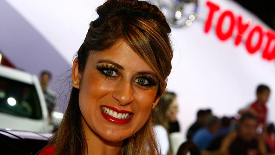 As mais belas garotas dos estandes do Salão do Automóvel na edição de 2014 | <a href="https://preprod.quatrorodas.abril.com.br/salao-do-automovel/2014/" rel="migration">Tudo sobre o Salão do Automóvel 2014</a>