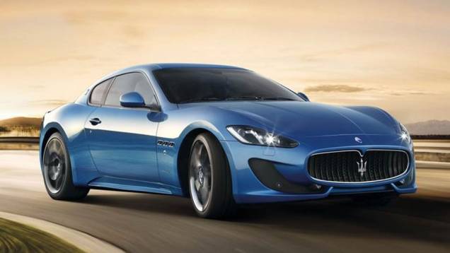 Maserati - Verdadeiro dono: Grupo Fiat; Sede: Itália; Volume de produção: mais de 6.000 unidades por ano; Mercado que atende: Global Maserati - Verdadeiro dono: Grupo Fiat; Sede: Itália; Volume de produção: mais de 6.000 unidades por ano; Mercado que atende: Global