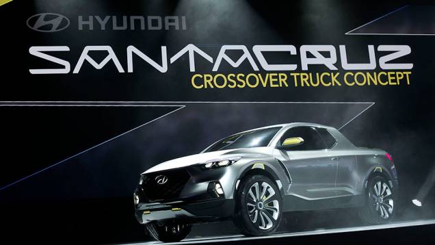 Hyundai Santa Cruz concept | <a href="https://preprod.quatrorodas.abril.com.br/noticias/saloes/detroit-2015/hyundai-revela-conceito-santa-cruz-detroit-825121.shtml" rel="migration">Leia mais</a> | <a href="https://preprod.quatrorodas.abril.com.br/galerias/saloes/detroit-2015/1o-dia-salao-det" rel="migration"></a> Hyundai Santa Cruz concept | <a href="https://preprod.quatrorodas.abril.com.br/noticias/saloes/detroit-2015/hyundai-revela-conceito-santa-cruz-detroit-825121.shtml" rel="migration">Leia mais</a> | <a href="https://preprod.quatrorodas.abril.com.br/galerias/saloes/detroit-2015/1o-dia-salao-det" rel="migration"></a>