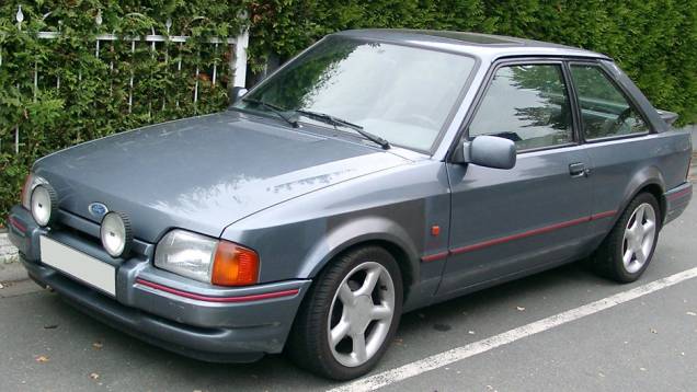 PASSADO: Ford Escort/Verona - Até hoje, ele é um dos modelos favoritos dos admiradores da Ford no País. Substituto do Corcel, o Escort (Verona, no caso do sedã, por algum tempo), agradava pela esportividade PASSADO: Ford Escort/Verona - Até hoje, ele é um dos modelos favoritos dos admiradores da Ford no País. Substituto do Corcel, o Escort (Verona, no caso do sedã, por algum tempo), agradava pela esportividade