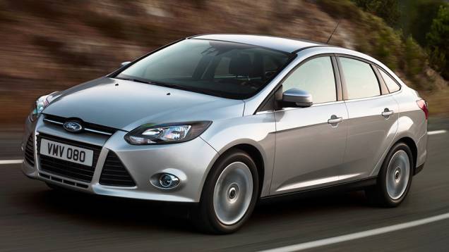 PRESENTE: Ford Focus Sedan - ele preenche diversos requisitos: esportividade, desempenho e itens de alta tecnologia. No entanto, não é a estrela única da companhia, que tem opções menores (Fiesta) e maiores (Fusion) PRESENTE: Ford Focus Sedan - ele preenche diversos requisitos: esportividade, desempenho e itens de alta tecnologia. No entanto, não é a estrela única da companhia, que tem opções menores (Fiesta) e maiores (Fusion)