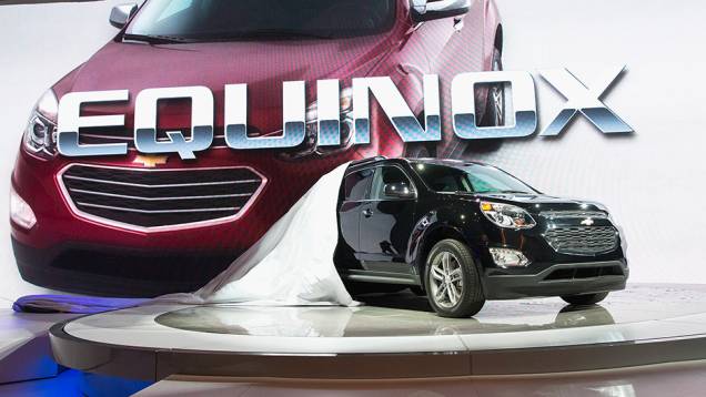 Chevrolet Equinox | <a href="https://preprod.quatrorodas.abril.com.br/noticias/fabricantes/chevrolet-revela-equinox-2016-835642.shtml" rel="migration">Leia mais</a> Chevrolet Equinox | <a href="https://preprod.quatrorodas.abril.com.br/noticias/fabricantes/chevrolet-revela-equinox-2016-835642.shtml" rel="migration">Leia mais</a>