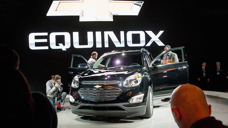 Chevrolet Equinox | <a href="https://preprod.quatrorodas.abril.com.br/noticias/fabricantes/chevrolet-revela-equinox-2016-835642.shtml" rel="migration">Leia mais</a>