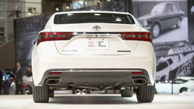 Toyota Avalon | <a href="https://preprod.quatrorodas.abril.com.br/noticias/fabricantes/toyota-avalon-recebe-facelift-836220.shtml" rel="migration">Leia mais</a> Toyota Avalon | <a href="https://preprod.quatrorodas.abril.com.br/noticias/fabricantes/toyota-avalon-recebe-facelift-836220.shtml" rel="migration">Leia mais</a>