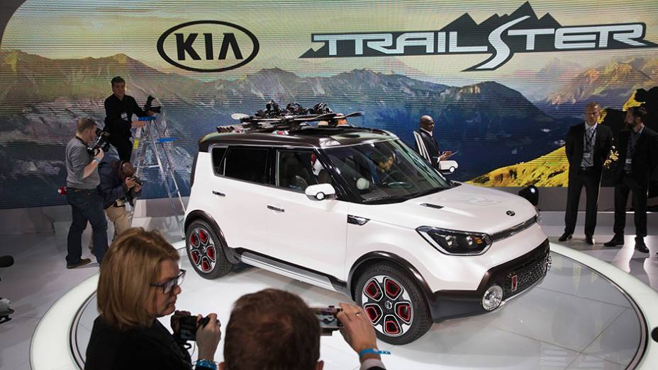 Kia Trailster concept | <a href="https://preprod.quatrorodas.abril.com.br/noticias/fabricantes/kia-mostra-conceito-trail-ster-chicago-835781.shtml" rel="migration">Leia mais</a>