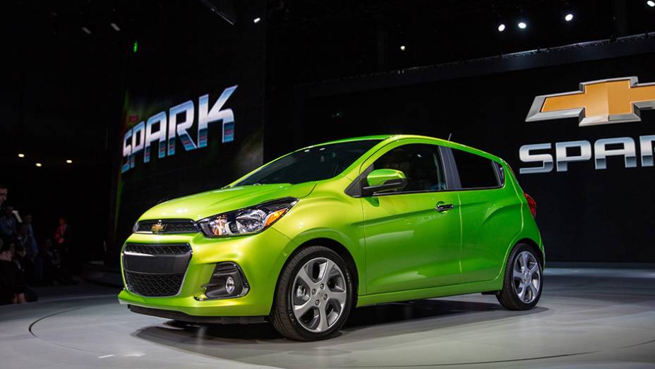 Chevrolet Spark | <a href="https://preprod.quatrorodas.abril.com.br/noticias/saloes/new-york-2015/chevrolet-revela-spark-2016-852520.shtml" target="_blank" rel="migration">Leia mais</a>