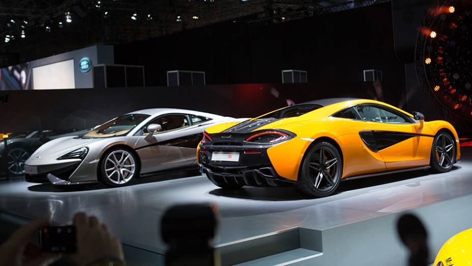 McLaren 570S | <a href="https://preprod.quatrorodas.abril.com.br/noticias/saloes/new-york-2015/mclaren-570s-oficialmente-apresentado-852108.shtml" target="_blank" rel="migration">Leia mais</a>