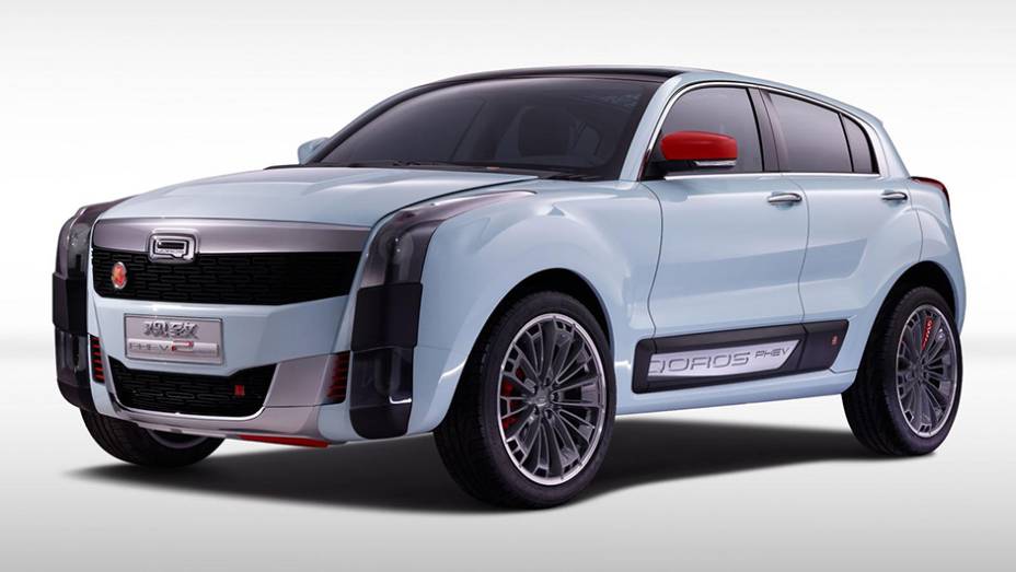 O Qoros 2 SUV PHEV concept tem linhas "quadradas", pensadas para agradar o público jovem | <a href="https://preprod.quatrorodas.abril.com.br/noticias/fabricantes/qoros-2-suv-phev-concept-revelado-856822.shtml" rel="migration">Leia mais</a>