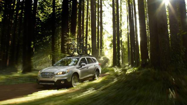 Subaru Outback 2015 começará a ser vendido nos Estados Unidos no fim deste ano. | <a href="https://preprod.quatrorodas.abril.com.br/noticias/saloes/new-york-2014/subaru-revela-outback-2015-nova-york-780160.shtml" rel="migration">Leia mais</a> Subaru Outback 2015 começará a ser vendido nos Estados Unidos no fim deste ano. | <a href="https://preprod.quatrorodas.abril.com.br/noticias/saloes/new-york-2014/subaru-revela-outback-2015-nova-york-780160.shtml" rel="migration">Leia mais</a>