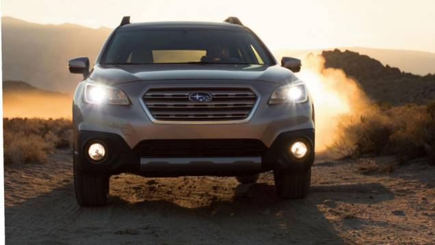 Dois motores estarão disponíveis: o 2.5 de quatro cilindros e 175 cv, e o 3.6 de seis cilindros, que entrega 256 cv. | <a href="https://preprod.quatrorodas.abril.com.br/noticias/saloes/new-york-2014/subaru-revela-outback-2015-nova-york-780160.shtml" rel="migration">Leia mais</a> Dois motores estarão disponíveis: o 2.5 de quatro cilindros e 175 cv, e o 3.6 de seis cilindros, que entrega 256 cv. | <a href="https://preprod.quatrorodas.abril.com.br/noticias/saloes/new-york-2014/subaru-revela-outback-2015-nova-york-780160.shtml" rel="migration">Leia mais</a>
