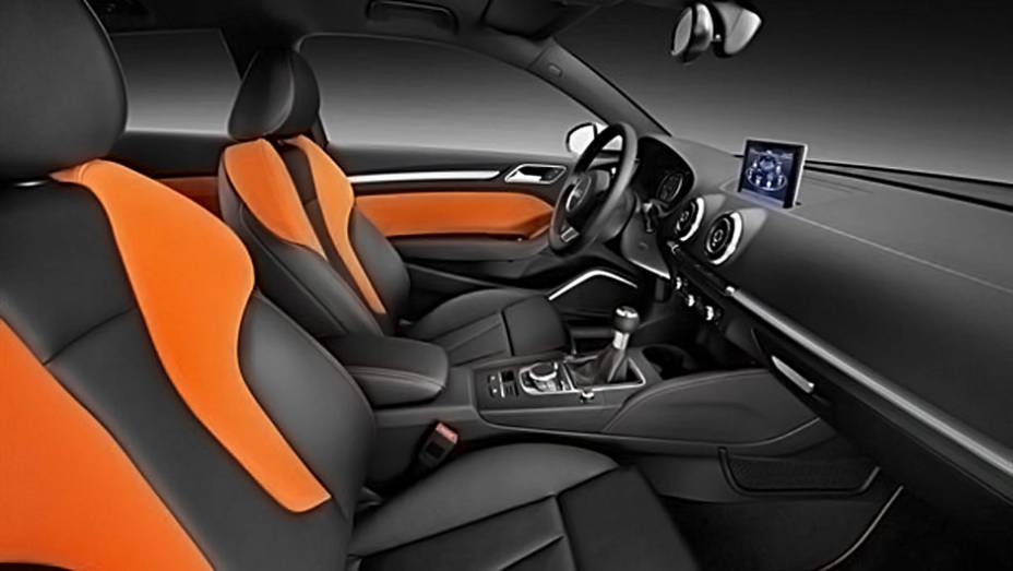 Interior adota lista de equipamentos usada pelo A6 e A8 | <a href="https://preprod.quatrorodas.abril.com.br/saloes/genebra/2012/audi-a3-678626.shtml" rel="migration">Leia mais</a>