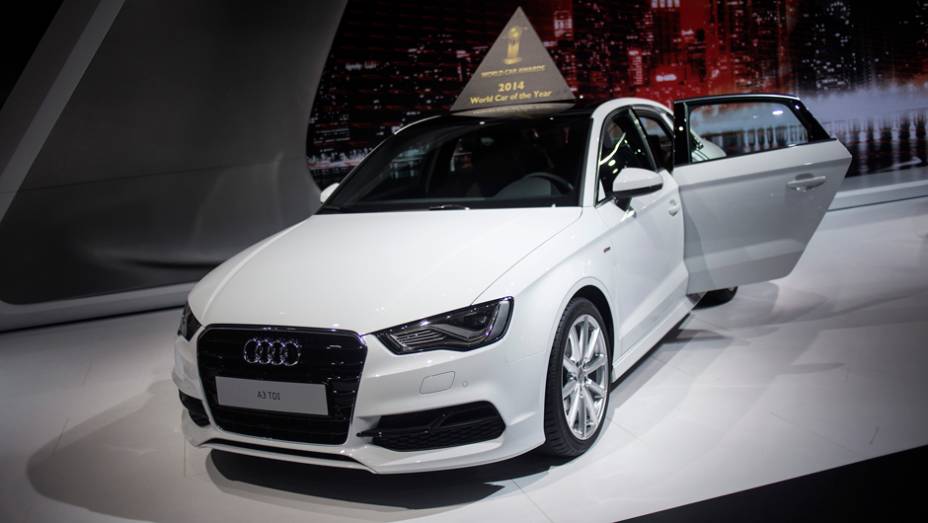 Audi A3 | <a href="https://preprod.quatrorodas.abril.com.br/noticias/saloes/new-york-2014/audi-a3-volta-aos-eua-779967.shtml" rel="migration">Leia mais</a>