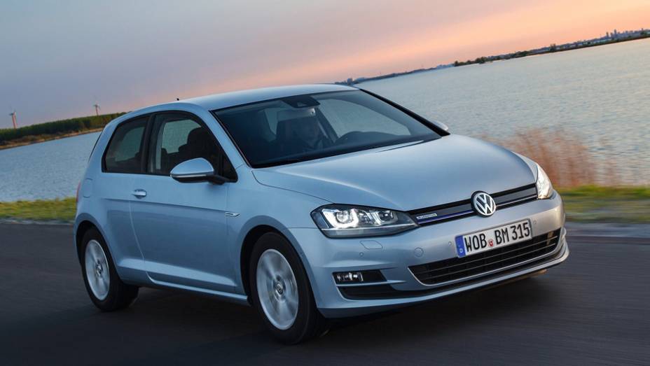 Suíça: Volkswagen Golf: 3.832 unidade, Skoda Octavia: 3.446 unidade e Volkswagen Tiguan: 1.557 unidade