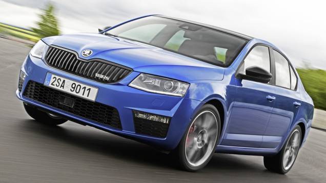 Croácia: Skoda Octavia : 906 unidades, Volkswagen Golf: 733 unidades e Opel Astra: 592 unidades Croácia: Skoda Octavia : 906 unidades, Volkswagen Golf: 733 unidades e Opel Astra: 592 unidades