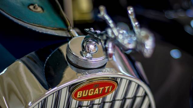 Bugatti no Brasil é raro de se ver, mas esta coleção tem um em perfeito estado de conservação | <a href="https://preprod.quatrorodas.abril.com.br/galerias/especiais/colecao-carros-antigos-parte-1-852734.shtml" target="_blank" rel="migration">Veja a parte 1</a> | <a href="https://quatro" rel="migration"></a> Bugatti no Brasil é raro de se ver, mas esta coleção tem um em perfeito estado de conservação | <a href="https://preprod.quatrorodas.abril.com.br/galerias/especiais/colecao-carros-antigos-parte-1-852734.shtml" target="_blank" rel="migration">Veja a parte 1</a> | <a href="https://quatro" rel="migration"></a>