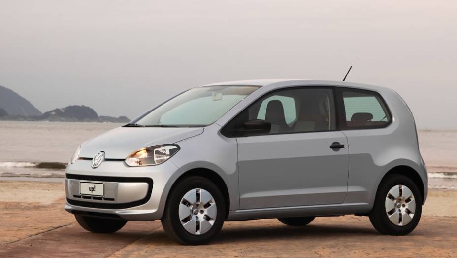 Quase quatro meses ap&oacute;s seu lan&ccedil;amento, o Up ganhou a vers&atilde;o com duas portas e o c&acirc;mbio automatizado I-Motion | <a href="https://preprod.quatrorodas.abril.com.br/noticias/fabricantes/vw-up-ganha-versao-duas-portas-cambio-i-motion-780612.shtml" rel="migration">Leia mais</a>