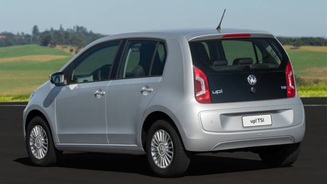 O eficiente propulsor equipará todas as versões a partir da Move Up!; elas são identificadas pelo para-choque levemente pronunciado e principalmente pela tampa traseira pintada de preto | <a href="https://preprod.quatrorodas.abril.com.br/carros/impressoes/volkswage" rel="migration"></a> O eficiente propulsor equipará todas as versões a partir da Move Up!; elas são identificadas pelo para-choque levemente pronunciado e principalmente pela tampa traseira pintada de preto | <a href="https://preprod.quatrorodas.abril.com.br/carros/impressoes/volkswage" rel="migration"></a>