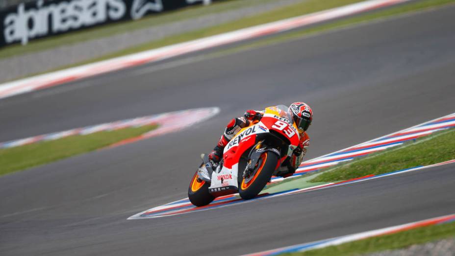 Galeria de Quatro Rodas da MotoGP - Argentina (sexta) - Marc Márquez | <a href="https://preprod.quatrorodas.abril.com.br/moto/noticias/marc-marquez-mais-rapido-dia-argentina-780861.shtml" rel="migration">Leia mais</a> Galeria de Quatro Rodas da MotoGP - Argentina (sexta) - Marc Márquez | <a href="https://preprod.quatrorodas.abril.com.br/moto/noticias/marc-marquez-mais-rapido-dia-argentina-780861.shtml" rel="migration">Leia mais</a>