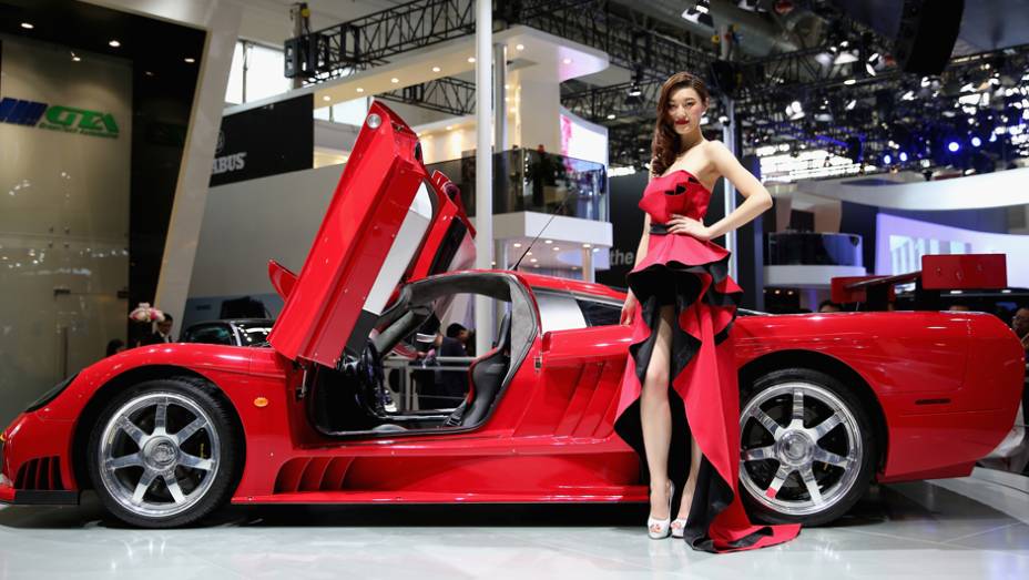 Saleen Super S7 | <a href="https://preprod.quatrorodas.abril.com.br/noticias/saloes/pequim-2014/l" rel="migration">Leia mais</a> Saleen Super S7 | <a href="https://preprod.quatrorodas.abril.com.br/noticias/saloes/pequim-2014/l" rel="migration">Leia mais</a>