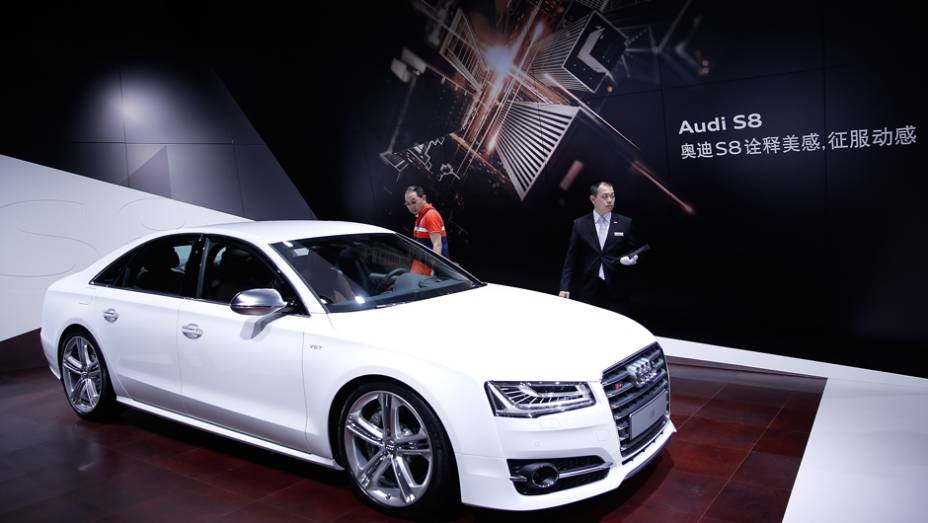Audi S8 | <a href="https://preprod.quatrorodas.abril.com.br/noticias/saloes/pequim-2014/l" rel="migration">Leia mais</a>