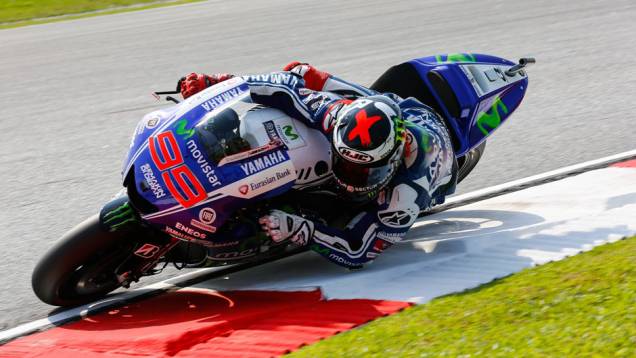 Lorenzo saltará em terceiro | <a href="https://preprod.quatrorodas.abril.com.br/moto/noticias/motogp-marquez-crava-pole-malasia-807785.shtml" rel="migration">Leia mais</a> Lorenzo saltará em terceiro | <a href="https://preprod.quatrorodas.abril.com.br/moto/noticias/motogp-marquez-crava-pole-malasia-807785.shtml" rel="migration">Leia mais</a>