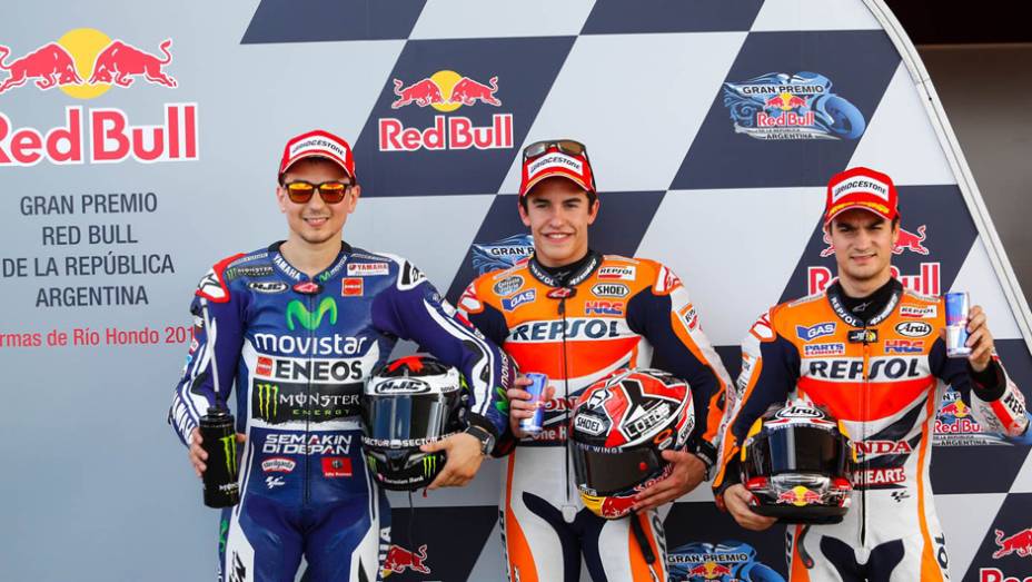 Galeria de Quatro Rodas da MotoGP - Argentina (sábado) - Marc Márquez, Jorge Lorenzo e Dani Pedrosa. | <a href="https://preprod.quatrorodas.abril.com.br/moto/noticias/marquez-mantem-dominio-pole-argentina-780906.shtml" rel="migration">Leia mais</a>