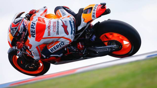 Galeria de Quatro Rodas da MotoGP - Argentina (sábado) - Marc Márquez. | <a href="https://preprod.quatrorodas.abril.com.br/moto/noticias/marquez-mantem-dominio-pole-argentina-780906.shtml" rel="migration">Leia mais</a> Galeria de Quatro Rodas da MotoGP - Argentina (sábado) - Marc Márquez. | <a href="https://preprod.quatrorodas.abril.com.br/moto/noticias/marquez-mantem-dominio-pole-argentina-780906.shtml" rel="migration">Leia mais</a>