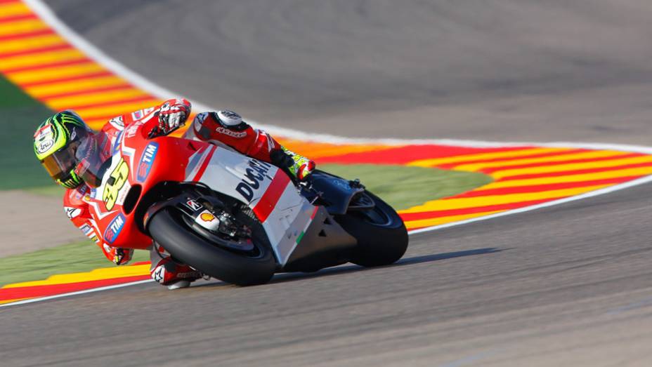 Crutchlow conseguiu um ótimo quinto tempo | <a href="https://preprod.quatrorodas.abril.com.br/moto/noticias/motogp-marquez-crava-11a-pole-ano-802760.shtml" rel="migration">Leia mais</a>