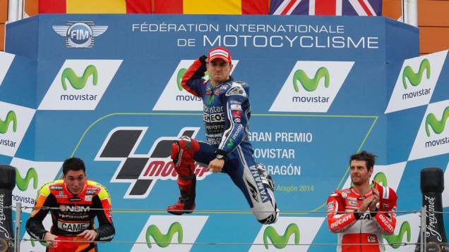Pódio do GP de Aragón | <a href="https://preprod.quatrorodas.abril.com.br/moto/noticias/lorenzo-vence-prova-numero-800-motogp-802800.shtml" rel="migration">Leia mais</a> Pódio do GP de Aragón | <a href="https://preprod.quatrorodas.abril.com.br/moto/noticias/lorenzo-vence-prova-numero-800-motogp-802800.shtml" rel="migration">Leia mais</a>