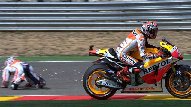 Dani Pedrosa acusou Márquez de ser muito agressivo na pista | <a href="https://preprod.quatrorodas.abril.com.br/moto/noticias/motogp-polemica-marquez-vence-aragon-755576.shtml" rel="migration">Leia mais</a> Dani Pedrosa acusou Márquez de ser muito agressivo na pista | <a href="https://preprod.quatrorodas.abril.com.br/moto/noticias/motogp-polemica-marquez-vence-aragon-755576.shtml" rel="migration">Leia mais</a>
