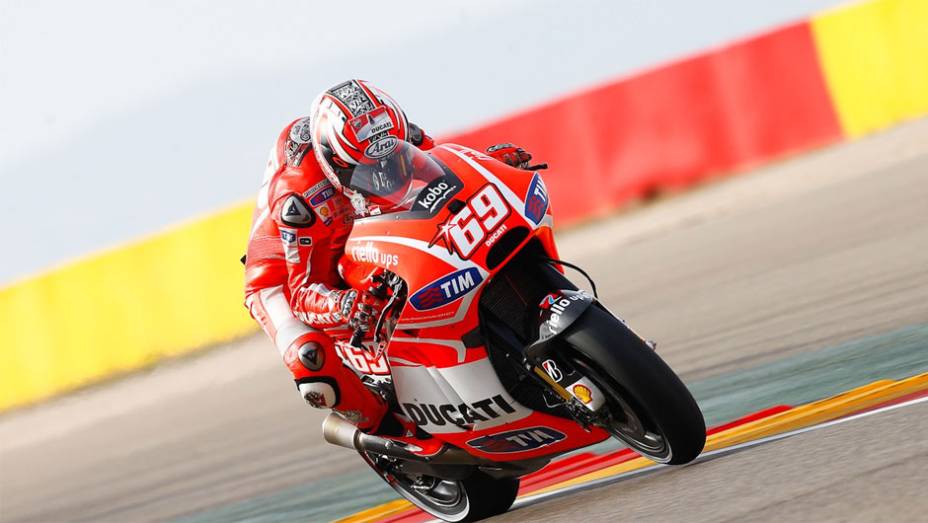 Nicky Hayden foi o nono | <a href="https://preprod.quatrorodas.abril.com.br/moto/noticias/motogp-polemica-marquez-vence-aragon-755576.shtml" rel="migration">Leia mais</a>