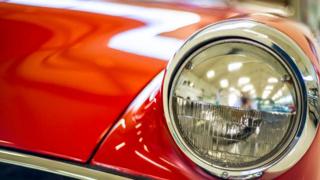 Capricho nos mínimos detalhes: o acervo é mantido por um profissional especialmente dedicado à preservação dos carros Capricho nos mínimos detalhes: o acervo é mantido por um profissional especialmente dedicado à preservação dos carros