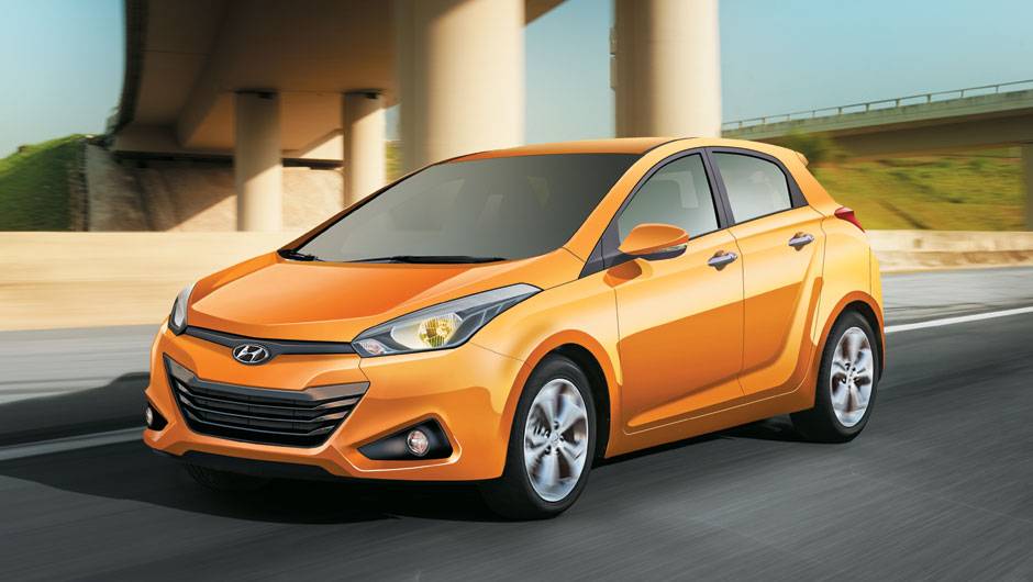 Segundo a Hyundai, porta-malas do HB20 ser&aacute; cerca de 10% maior que o de um VW Gol | <a href="https://preprod.quatrorodas.abril.com.br/carros/lancamentos/novo-hyundai-sera-chamado-hb20-693564.shtml" target="_blank" rel="migration">Leia mais</a>