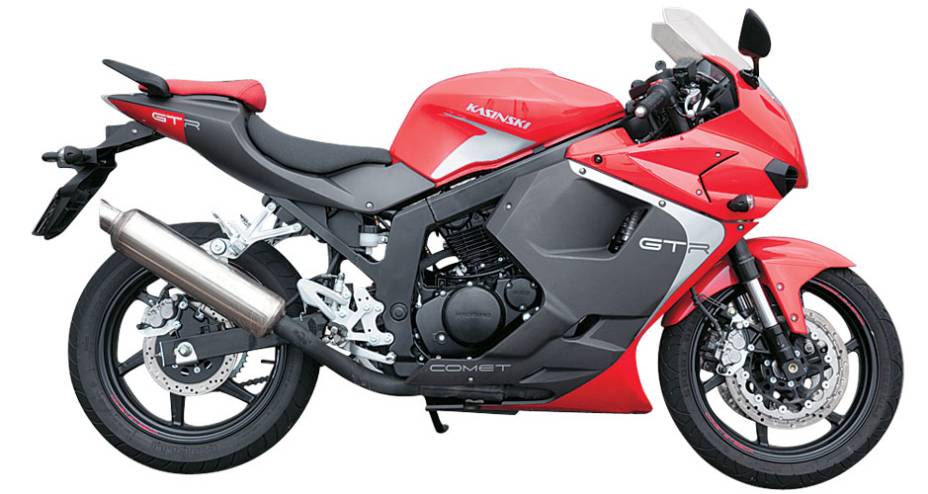 No site da marca, h&aacute; exemplares 2011 por 13990 reais. Com a oferta, &eacute; op&ccedil;&atilde;o interessante. A Comet GT-R ganhou banco mais bem cuidado. Anda bem e parece maior.