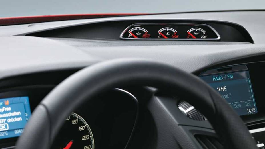 Temperatura e pressão de óleo e turbo | <a href="https://preprod.quatrorodas.abril.com.br/carros/impressoes/ford-focus-st-696459.shtml" rel="migration">Leia mais</a> Temperatura e pressão de óleo e turbo | <a href="https://preprod.quatrorodas.abril.com.br/carros/impressoes/ford-focus-st-696459.shtml" rel="migration">Leia mais</a>