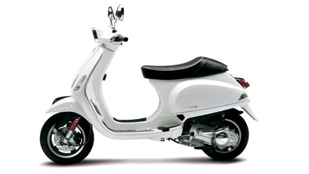 A Vespa, desde 1946, aplica sua alavanca à frente, triangulada, de um lado só | <a href="https://preprod.quatrorodas.abril.com.br/moto/servicos/importancia-suspensao-dianteira-705833.shtml" rel="migration">Leia mais</a> A Vespa, desde 1946, aplica sua alavanca à frente, triangulada, de um lado só | <a href="https://preprod.quatrorodas.abril.com.br/moto/servicos/importancia-suspensao-dianteira-705833.shtml" rel="migration">Leia mais</a>