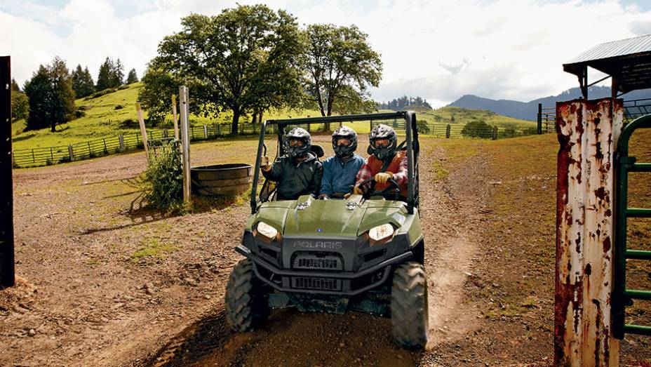 RZR 900 diesel é utilitário bem econômico | <a href="https://preprod.quatrorodas.abril.com.br/moto/testes/atv-utv-polaris-2013-742351.shtml" rel="migration">Leia mais</a>