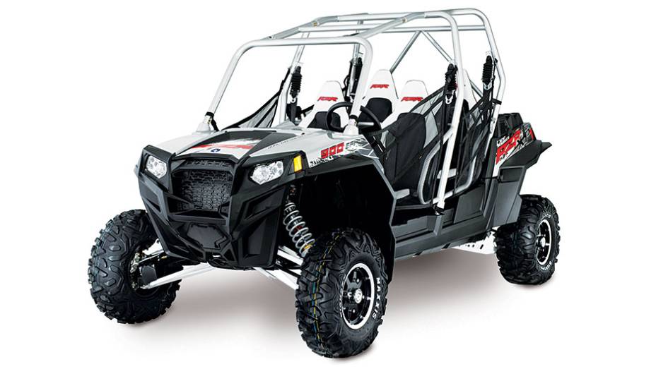 RZR XP 4 900: performance para 4 passageiros | <a href="https://preprod.quatrorodas.abril.com.br/moto/testes/atv-utv-polaris-2013-742351.shtml" rel="migration">Leia mais</a>