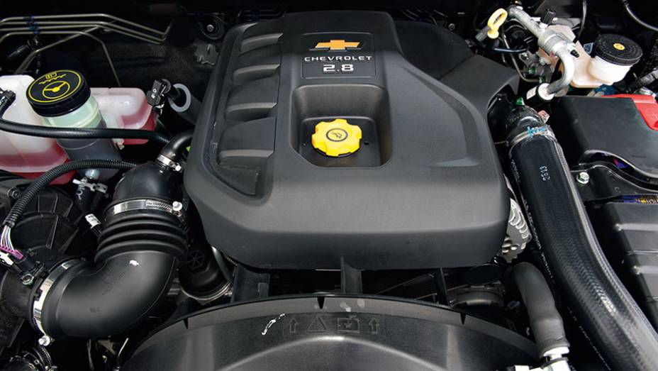 Motor diesel tem mais torque e oferece maior autonomia | <a href="https://preprod.quatrorodas.abril.com.br/carros/testes/chevrolet-trailblazer-729755.shtml" rel="migration">Leia mais</a>