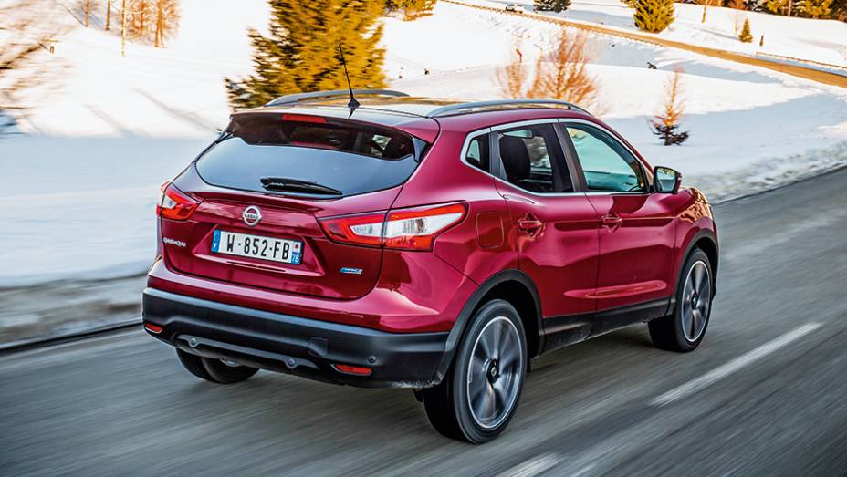 Design traseirodo Qashqairemete a algunsSUVs da Hyundai | <a href="https://preprod.quatrorodas.abril.com.br/carros/impressoes/nissan-qashqai-888920.shtml" target="_blank" rel="migration">Leia mais</a>