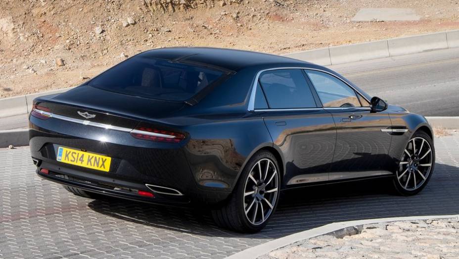 Aston Martin Lagonda | <a href="https://preprod.quatrorodas.abril.com.br/noticias/fabricantes/aston-martin-lanca-lagonda-dubai-812357.shtml" rel="migration">Leia mais</a>