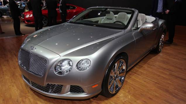 Bentley Continental V8 Conversível Bentley Continental V8 Conversível