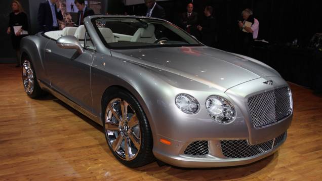 Bentley Continental V8 Conversível Bentley Continental V8 Conversível