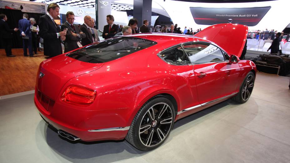 Bentley Continental V8 Coupé