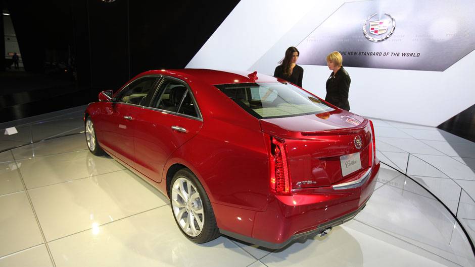 Estande da Cadillac no Salão de Detroit 2012