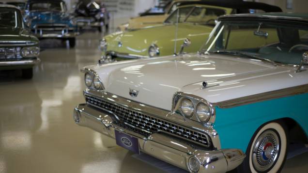 Marcas como Ford, Chrysler, Chevrolet e Dodge estão representadas no acervo Marcas como Ford, Chrysler, Chevrolet e Dodge estão representadas no acervo