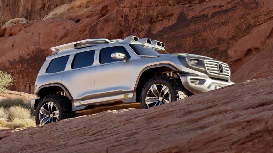 Esse dispositivo transforma H2O em energia elétrica | <a href="https://preprod.quatrorodas.abril.com.br/saloes/los-angeles/2012/mercedes-benz-ener-g-force-724386.shtml" rel="migration">Leia mais</a>